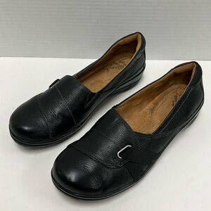 Natural Soul By Naturalizer ILENA Black Leather Slip On Loafers Size 8